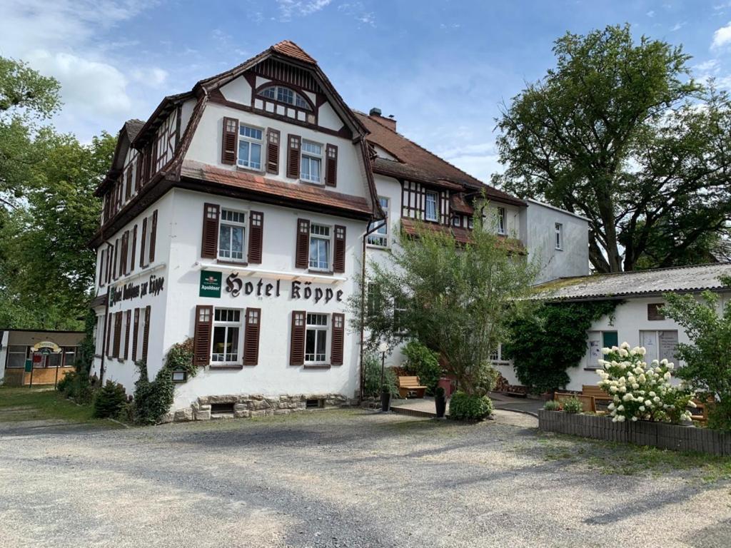 Hotel Zur Koeppe Bad Klosterlausnitz Ngoại thất bức ảnh