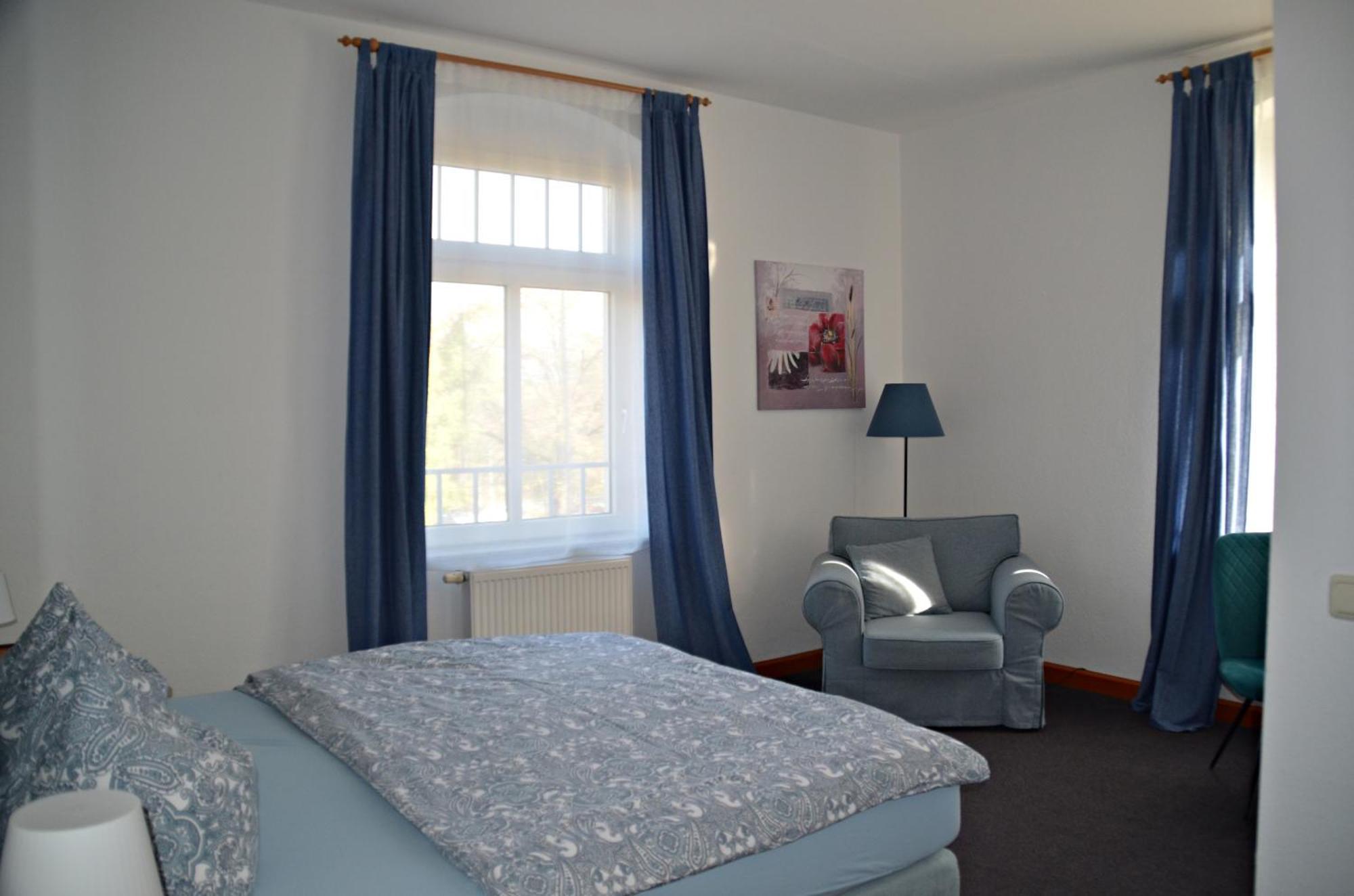 Hotel Zur Koeppe Bad Klosterlausnitz Ngoại thất bức ảnh